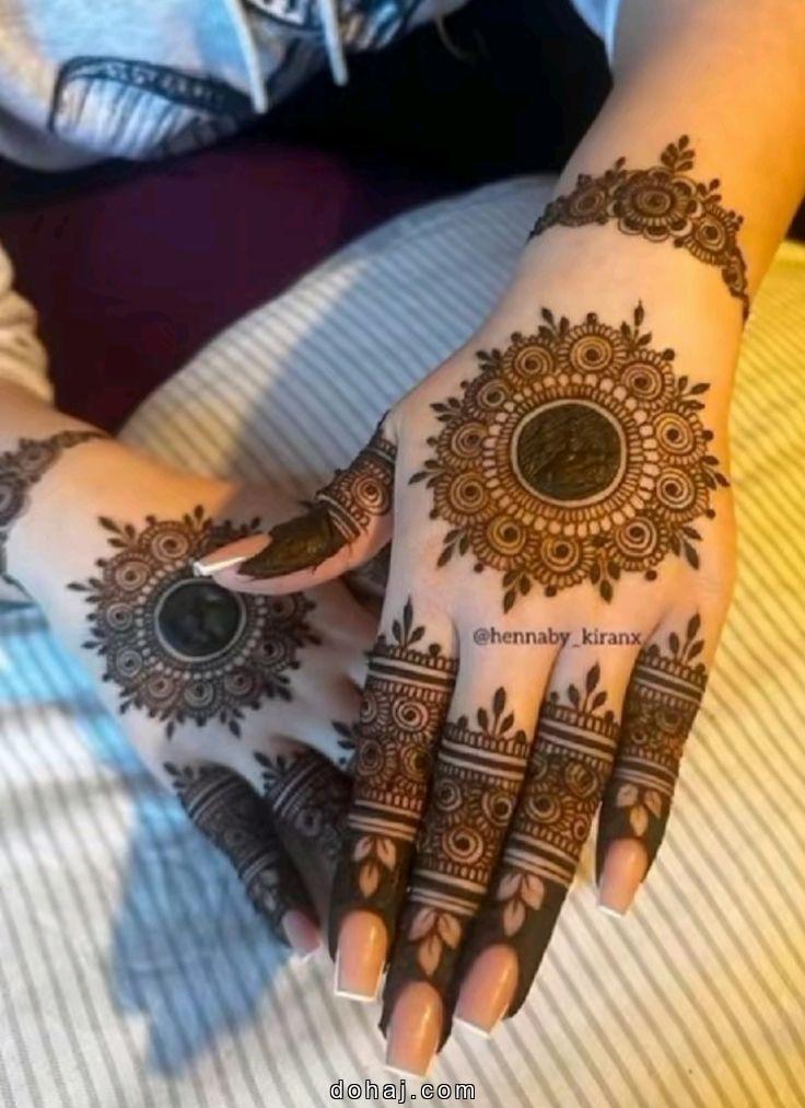 Circle Mehndi Design Full Hand