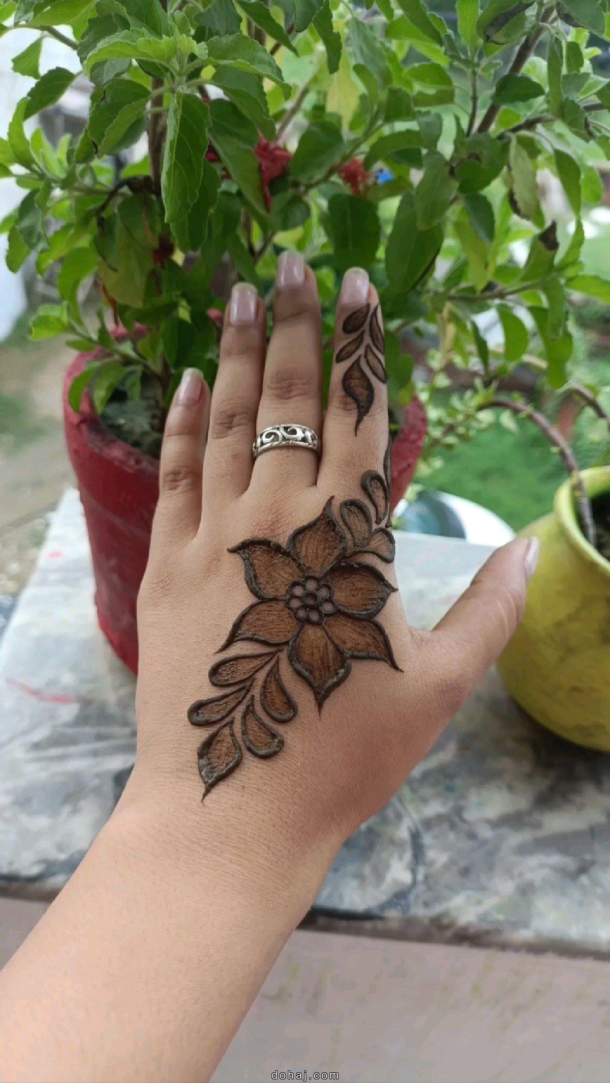 Easy Back Side Mehndi Design