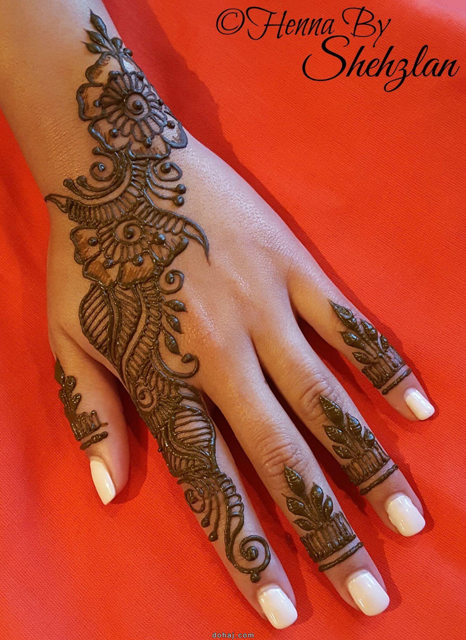 Flower Design In Mehndi