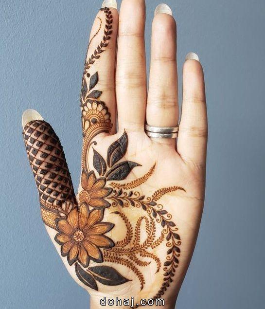 Flower Mehndi Design For Girls