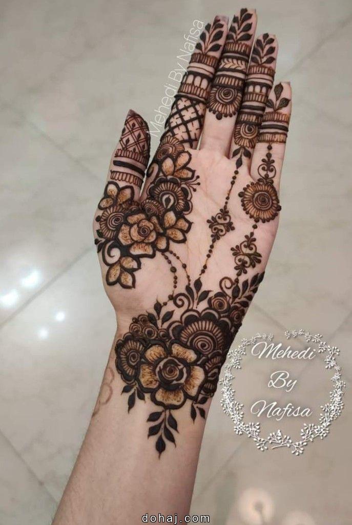 Flower Patch Mehndi Design