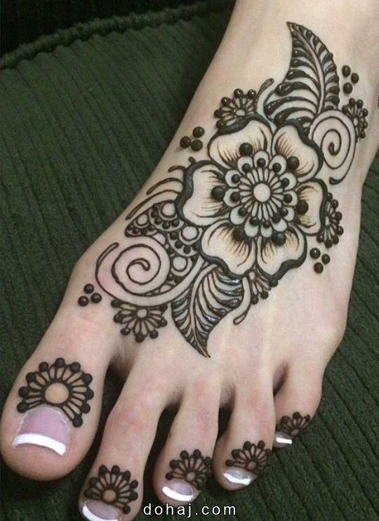 Flower Patti Design Mehndi