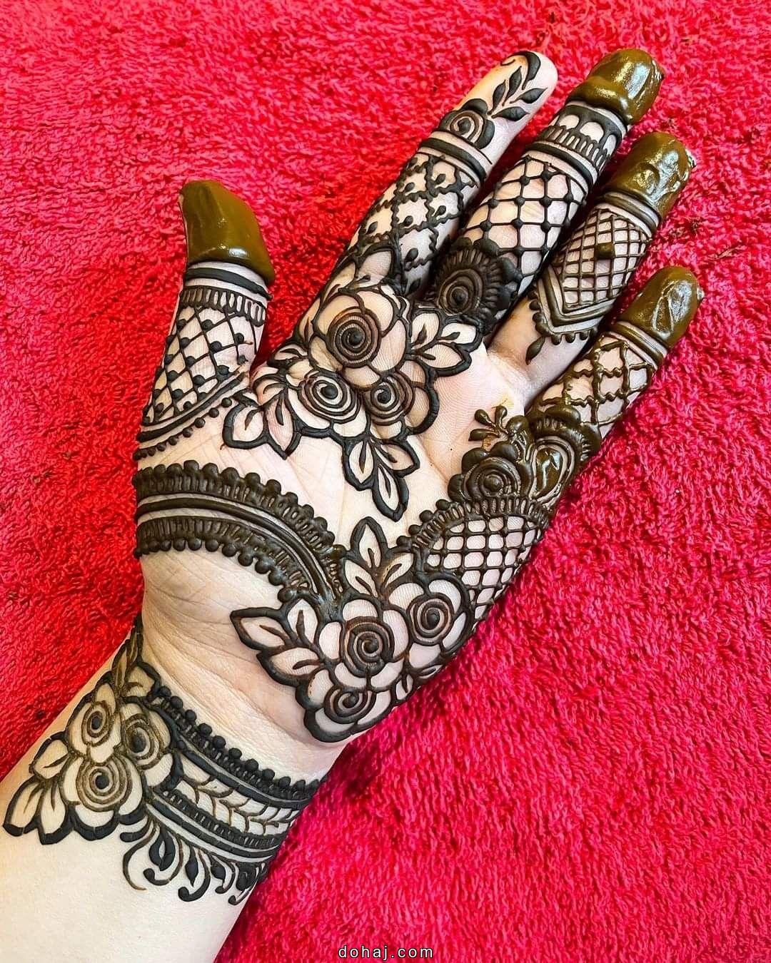 Front Hand Simple Mehndi Design Finger