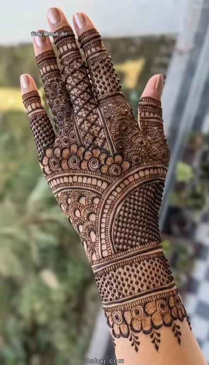 Girl Mehndi Design Back Hand