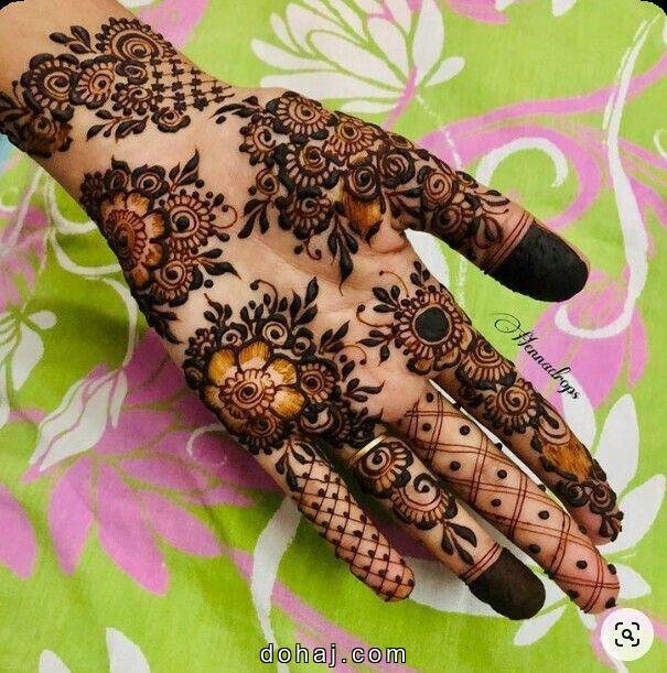 Henna Flower Design