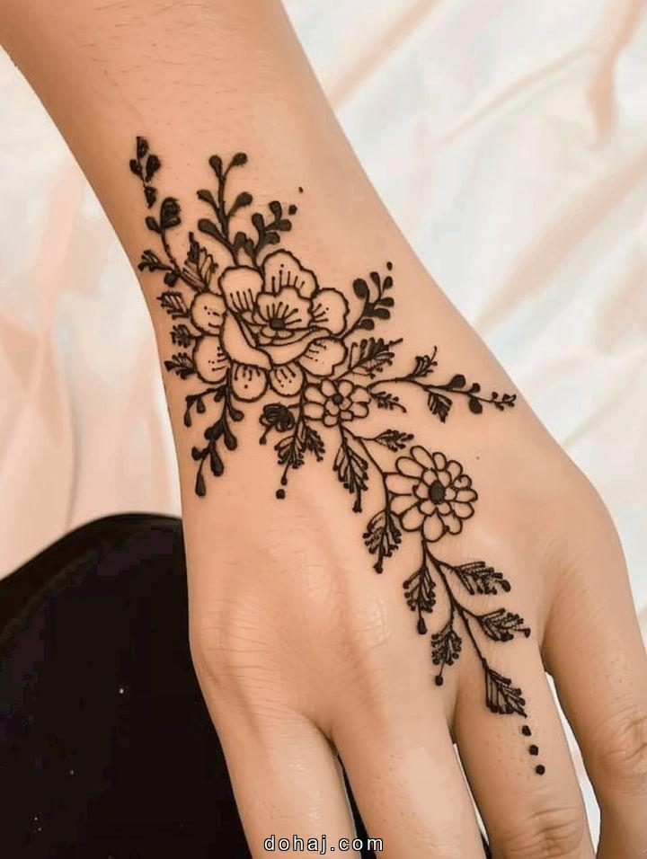 Henna Hand Mehndi Design