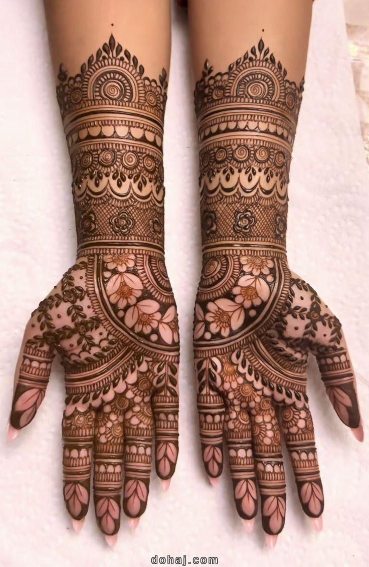 Henna Simple Mehndi Design Back Hand