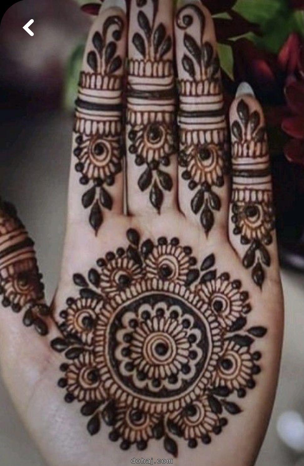 Mehndi Design Back Circle