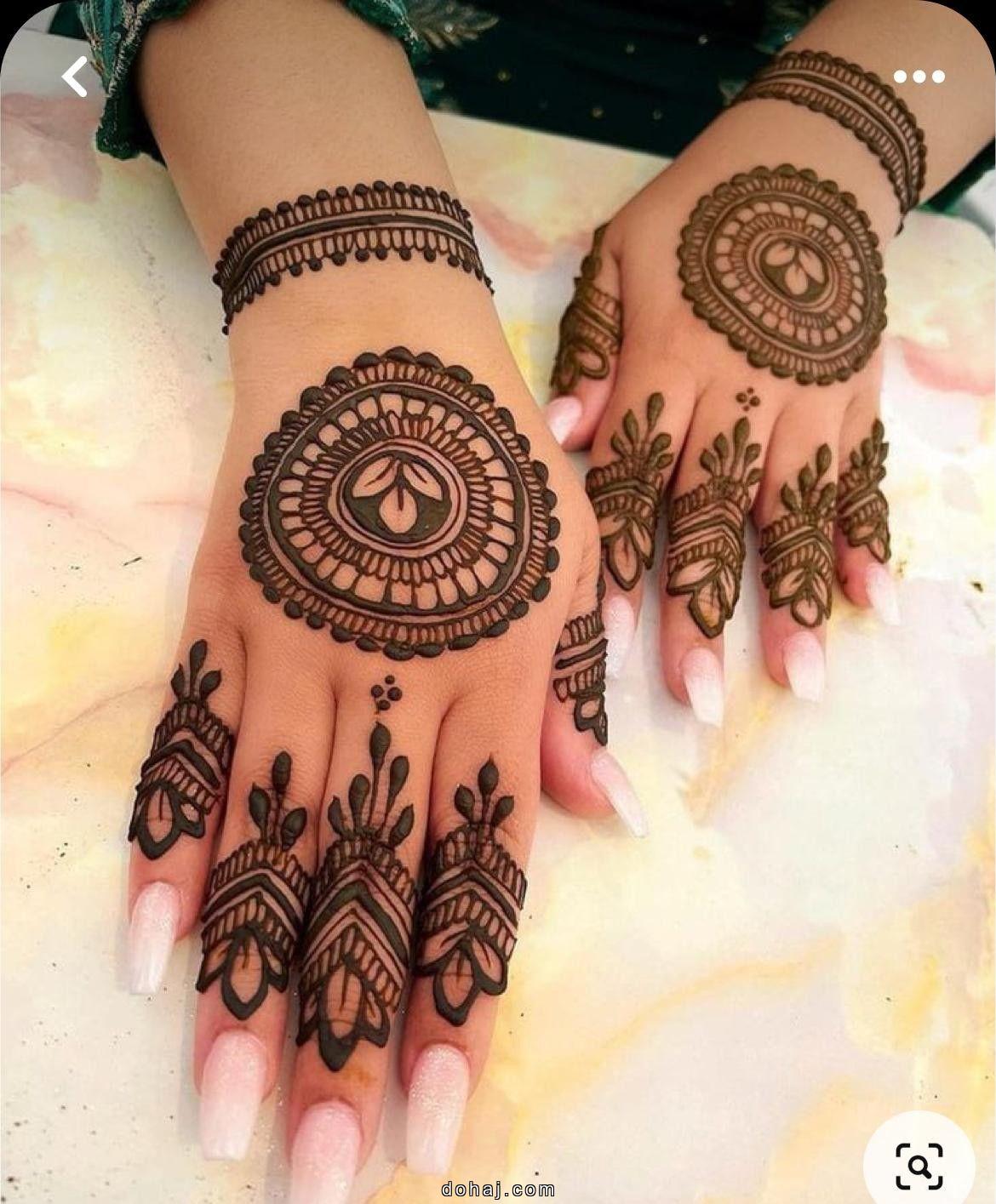 Mehndi Design Circle Simple