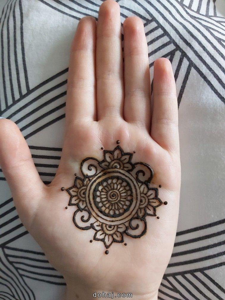 Mehndi Design Easy And Beautiful For Back Hand