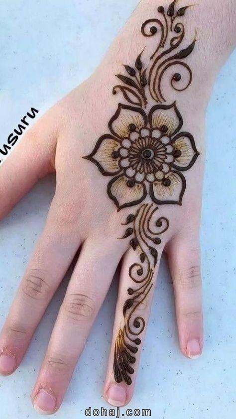 Mehndi Design Front Hand Flower