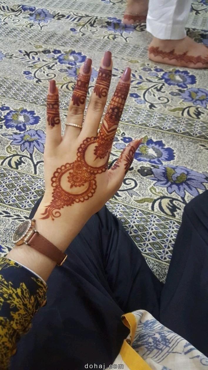 Mehndi Design Simple And Beautiful Front Hand