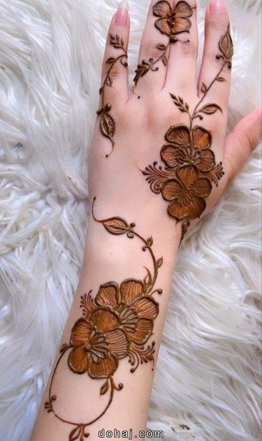 Mehndi Design Simple Back Hand Easy Photo