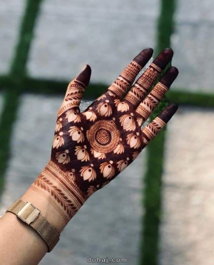 Moon Mehndi Design Front Hand