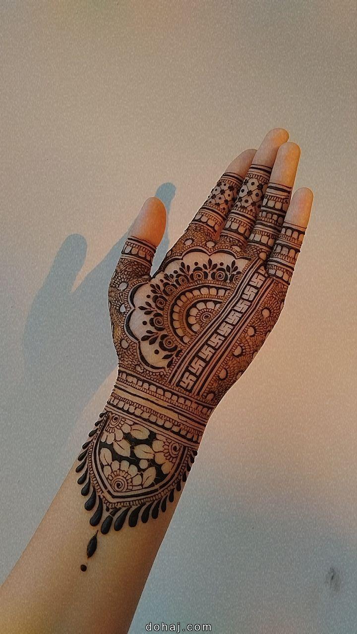 New Henna Mehndi Design