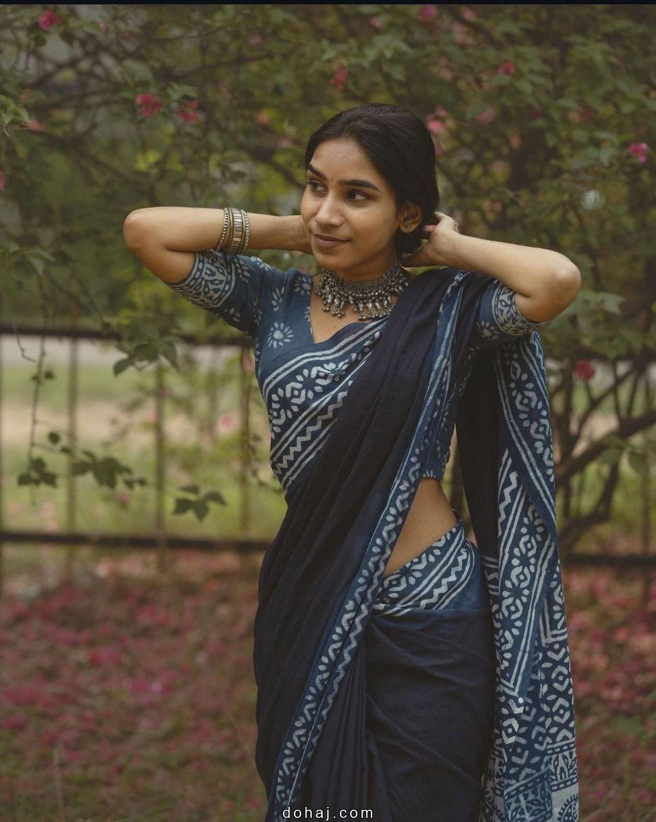 Parrot Green Saree Contrast Blouse