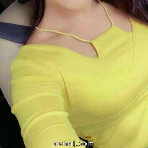 Pattu Saree Boat Neck Blouse Designs