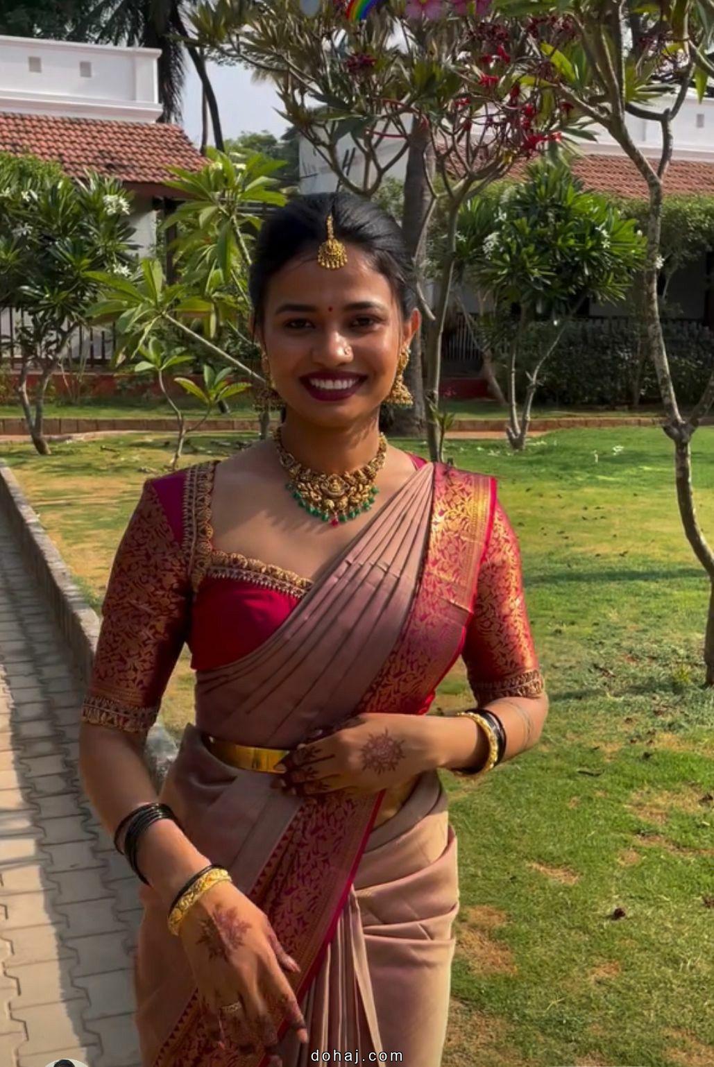 Puff Hand Blouse Designs Photos