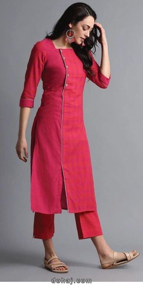 Red Saree With Green Blouse