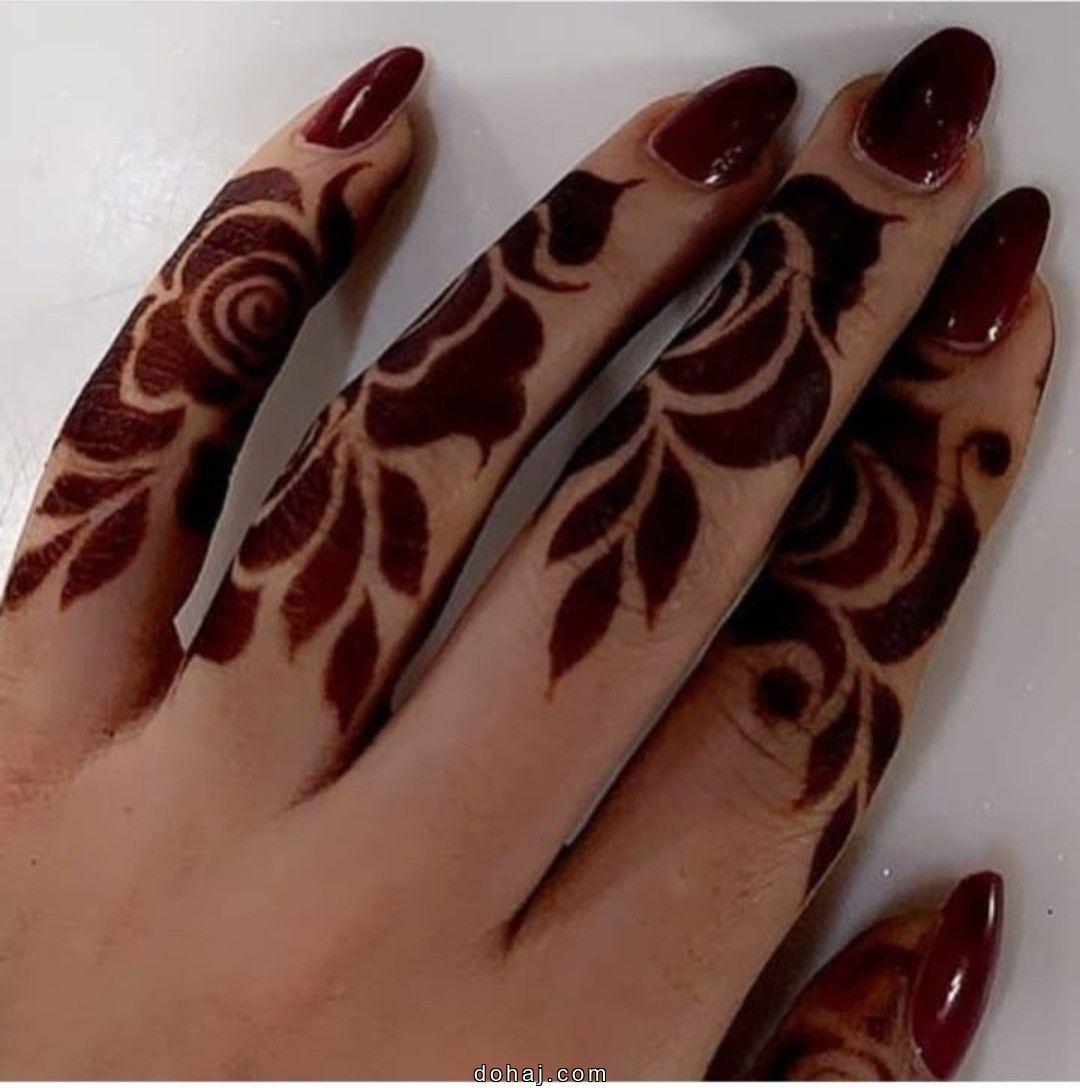 Royal Royal Finger Circle Mehndi Design Back Hand