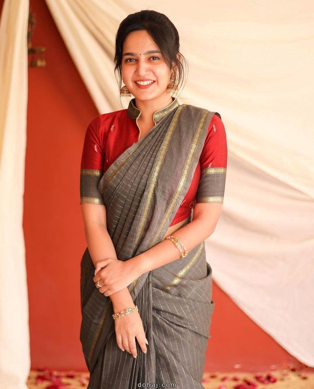 Saree With Readymade Blouse