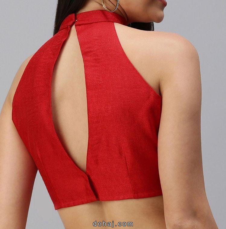 Silk Saree With Sleeveless Blouse