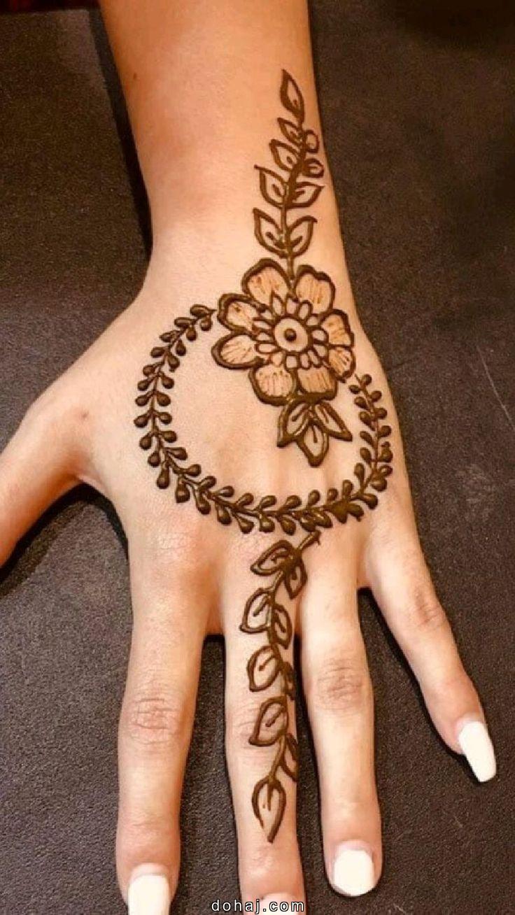 Simple And Beautiful Mehndi Design Front Hand