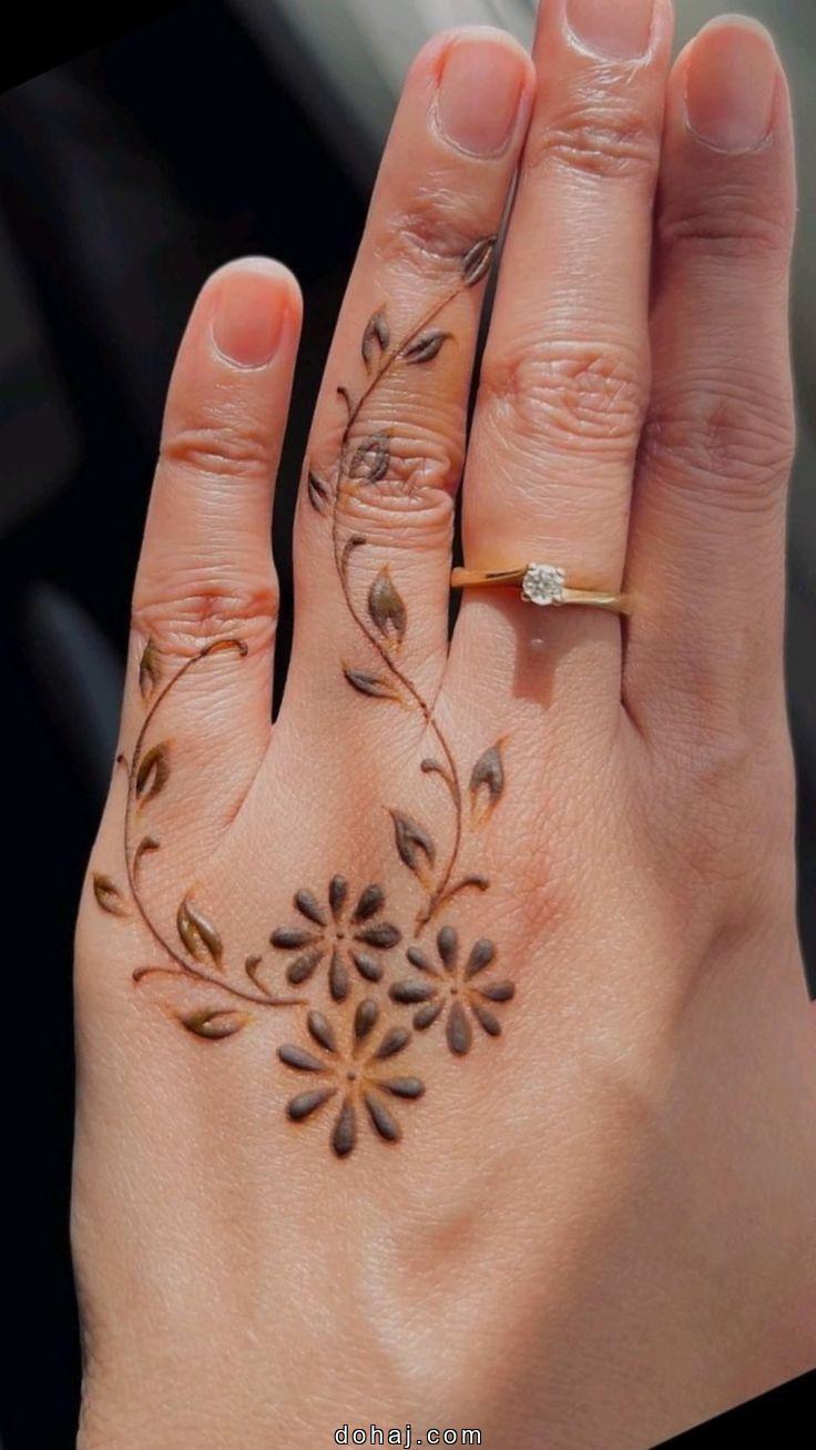 Simple And Easy Mehndi Design