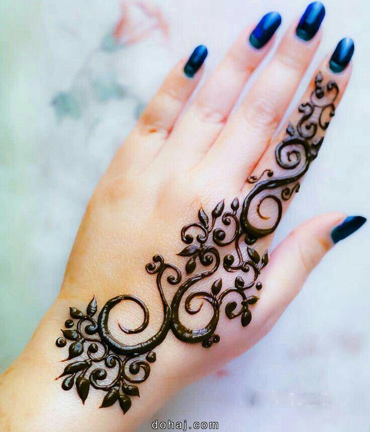 Simple Arabic Instagram Stylish Royal Front Hand Mehndi Design