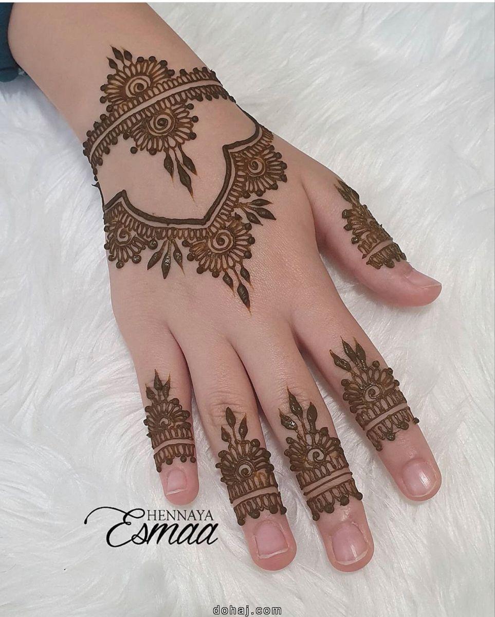 Simple Mehndi Design Arabic Front Hand
