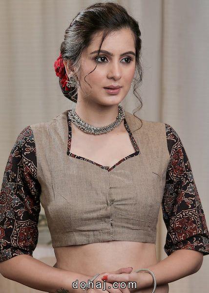 Sleeveless Collar Blouse