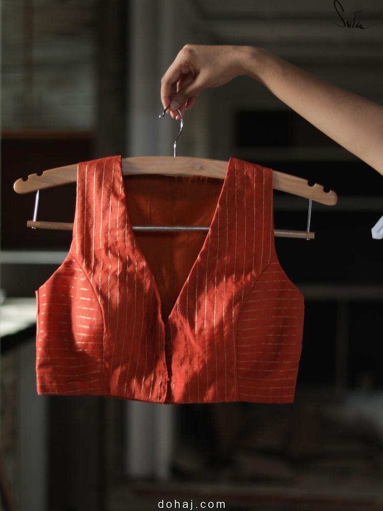 Sleeveless Crop Top Blouse