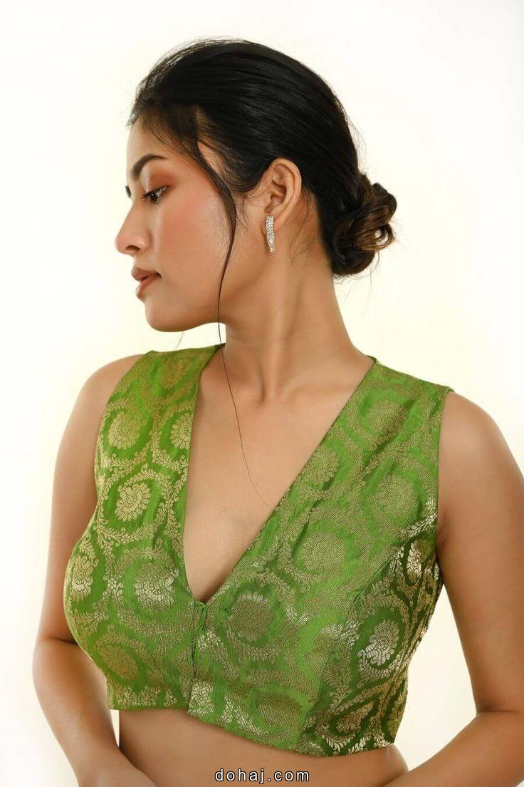 Sleeveless Green Blouse