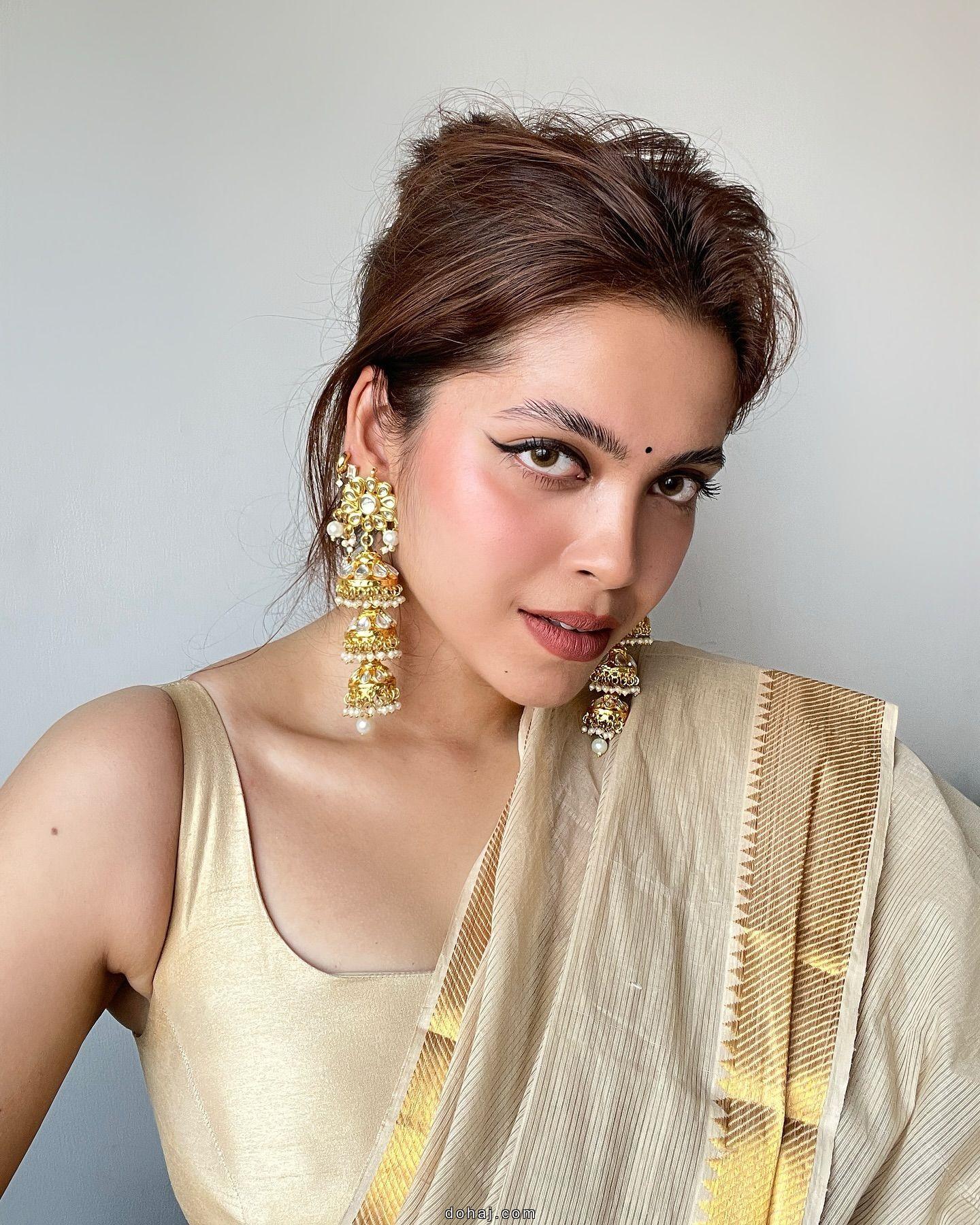 Sleeveless Lehenga Blouse Designs