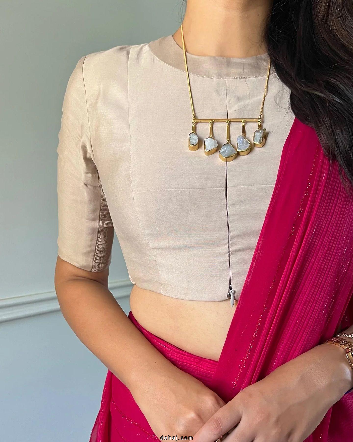 Stylish Boat Neck Black Blouse Design