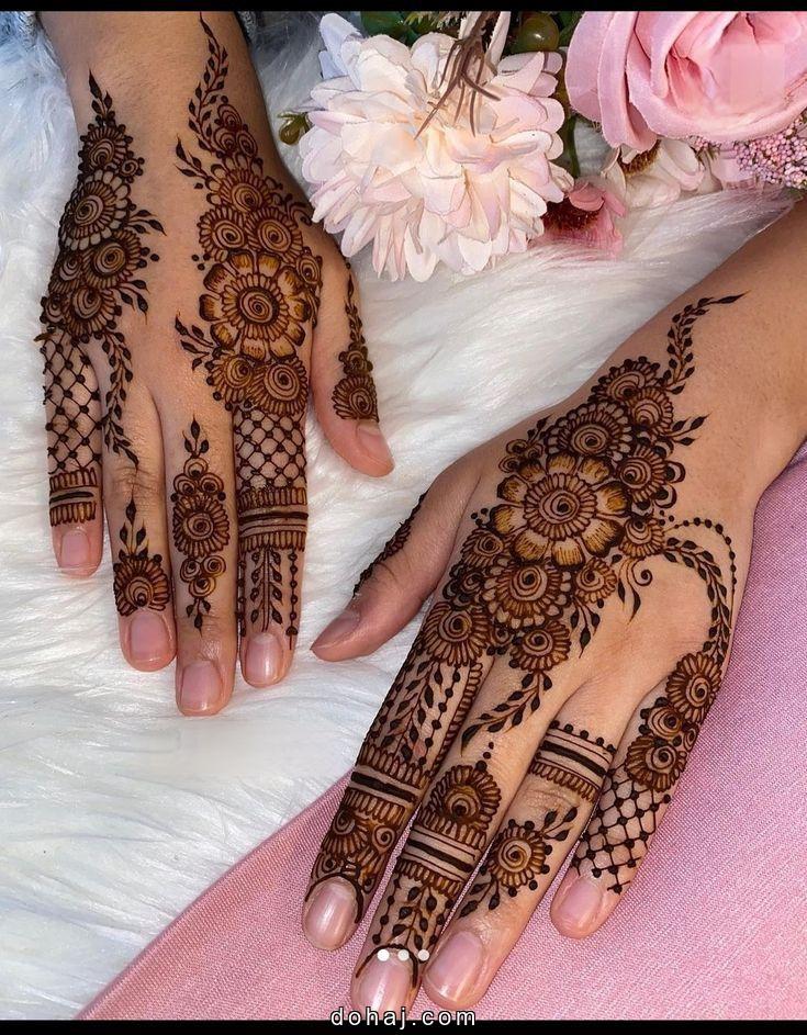 Stylish Easy Front Hand Simple Mehndi Design.