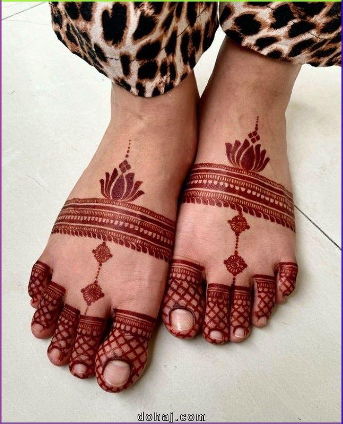 Stylish Henna Tattoo Mehndi Design Simple