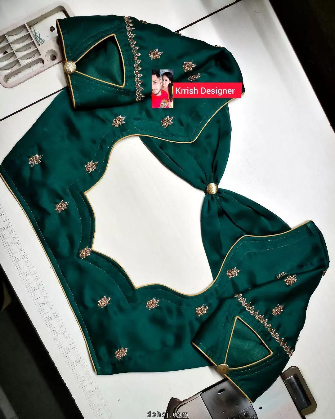 Traditional Blouse Back Neck Designs With Borders