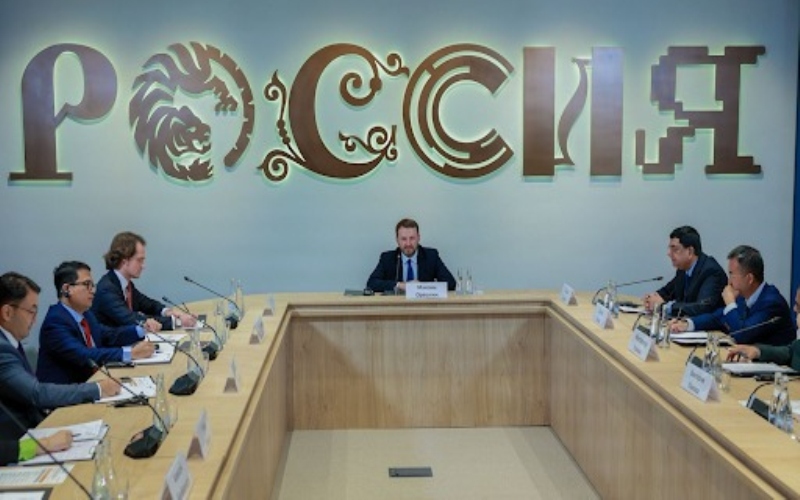 রাশিয়ান জাতীয় কেন্দ্রে “উন্মুক্ত সংলাপ” বিশেষজ্ঞরা: আর্থিক সুলভতা এবং ডিজিটাল একীকরণ টেকসই প্রবৃদ্ধির চাবিকাঠি, প্রেমের ছন্দ